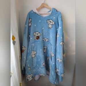 Cozy Blue Koala Print Women's Hoodie